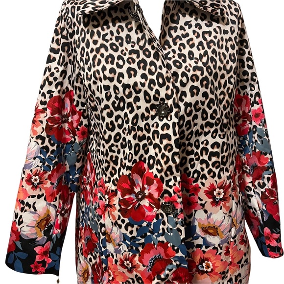 Floral-Cheetah Step'n Out Jacket - Picture 12 of 13